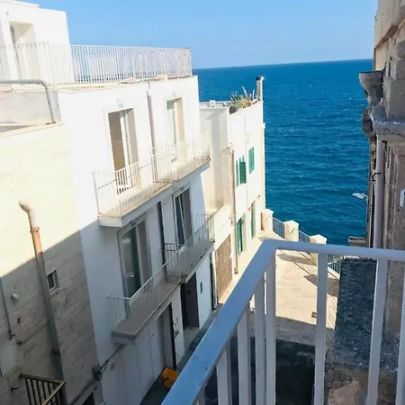 Apartment View - Unique House By The Sea *
