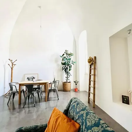 Apartment View - Unique House By The Sea